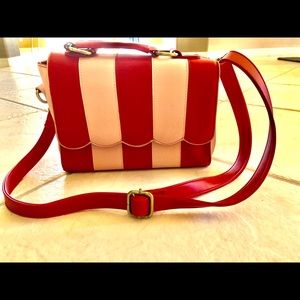 Top Vintage pink and red purse